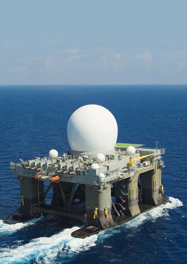 Space antenna on structure in the ocean