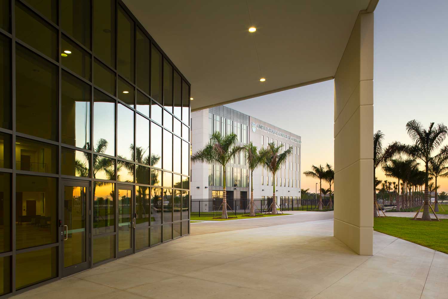 Ext of USA Command Center walkway with palm trees
